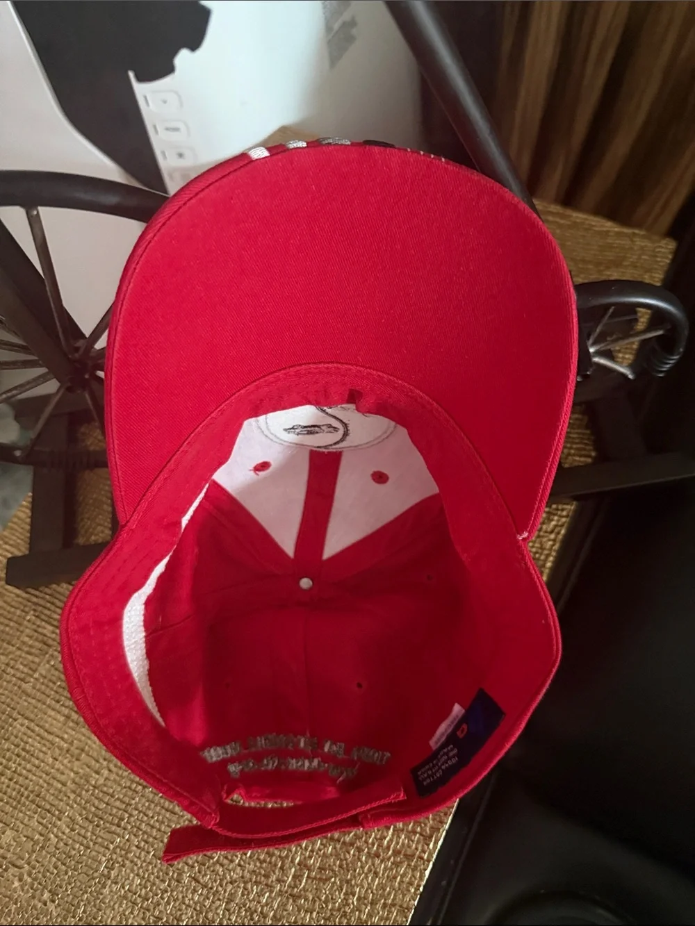 Red Kids Baseball Cap with Yin Yang Car Emblem